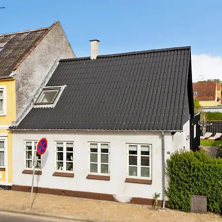 Gorgeous In With Wifi *